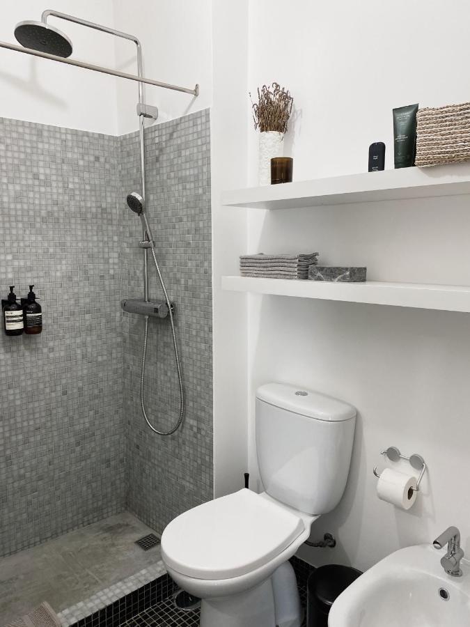 The L - City Living With Rooftop Terrace Apartment