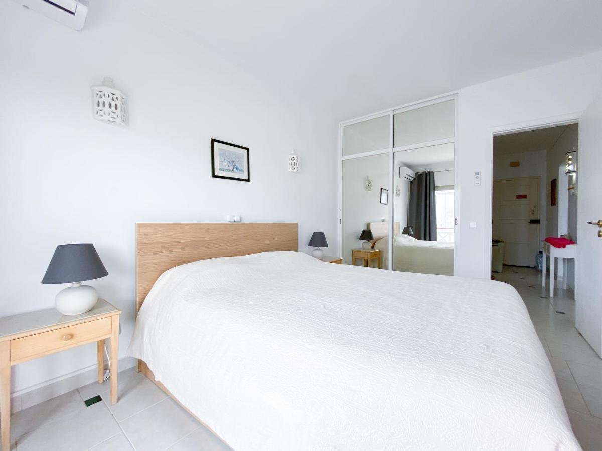 Apartamento Charming At Meia #1866
