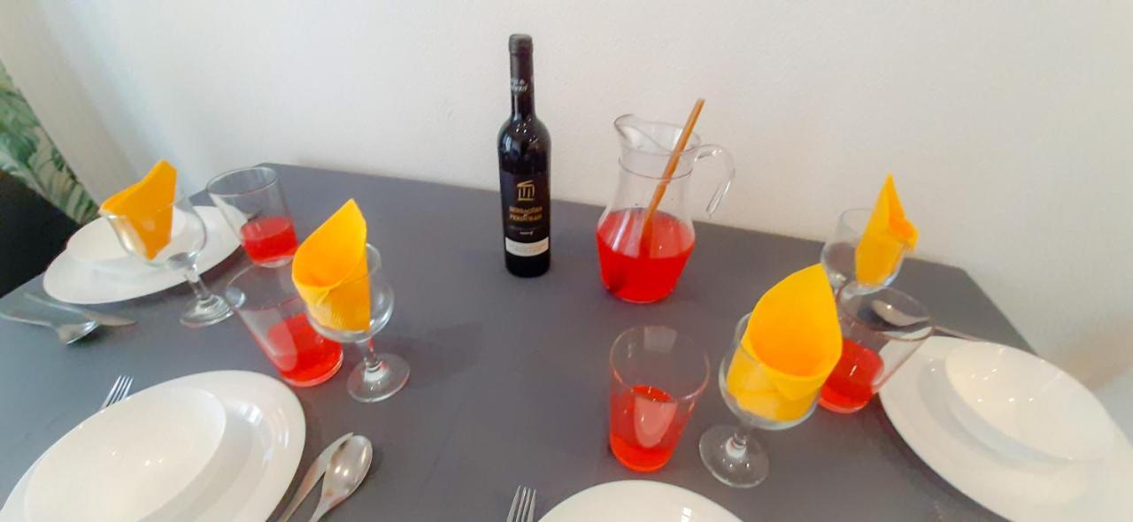 T2 Club Amarilis - *