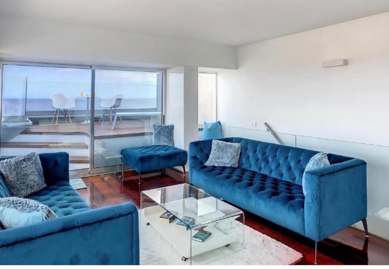 Luxurious Penthouse Direct At Sea Apartment *