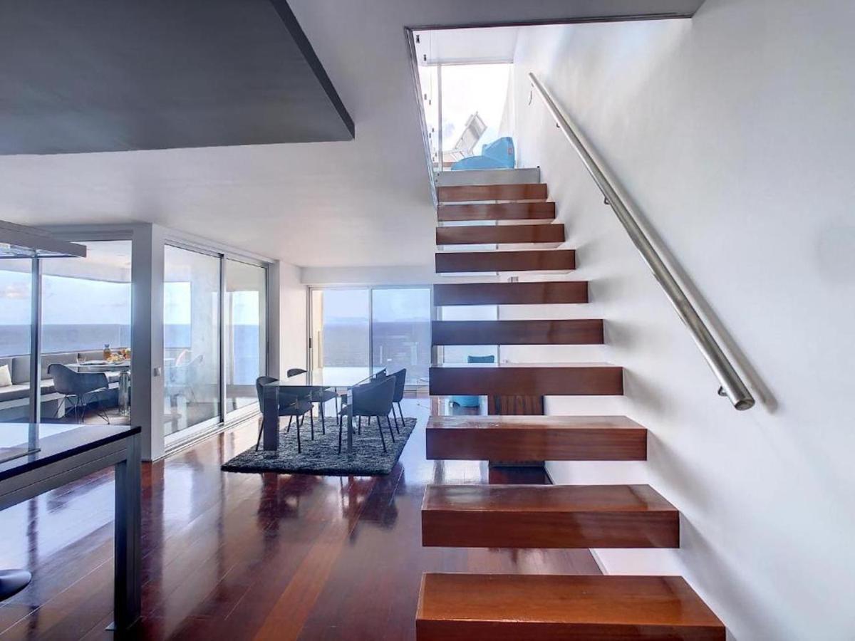 Luxurious Penthouse Direct At Sea *