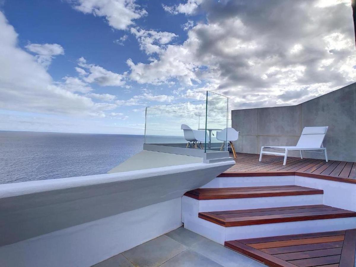 Luxurious Penthouse Direct At Sea Apartment Canico (Madeira)