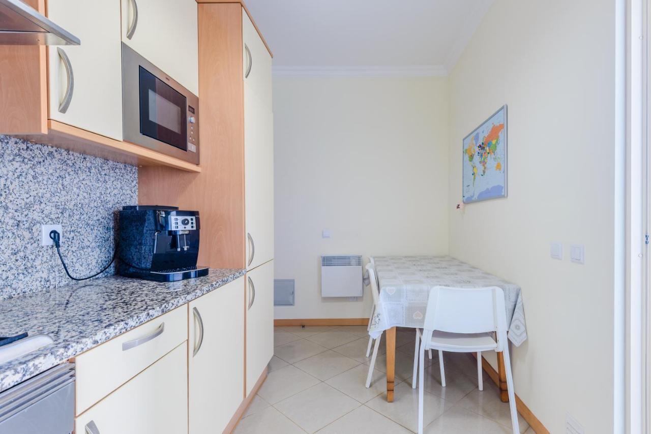 Apartamento Homes Ocean View With 3 Spacious Terraces, 2 Swimming Pools & Tennis Court Albufeira