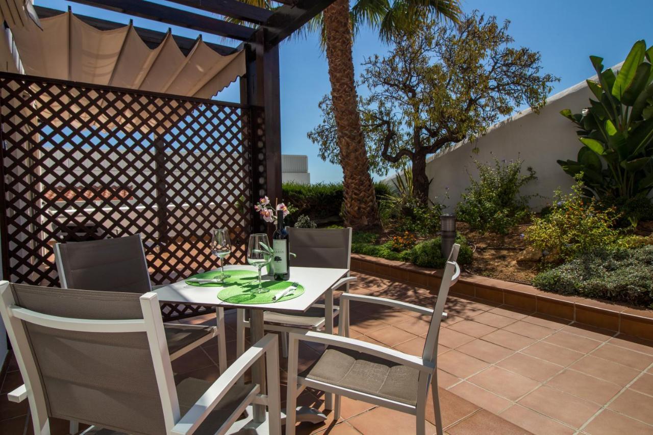 Cliff-top Townhouse With Stunning Ocean Views Apartamento *