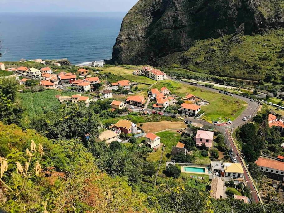 Casa de férias Terra Cha Cottage,feel Home, São Vicente