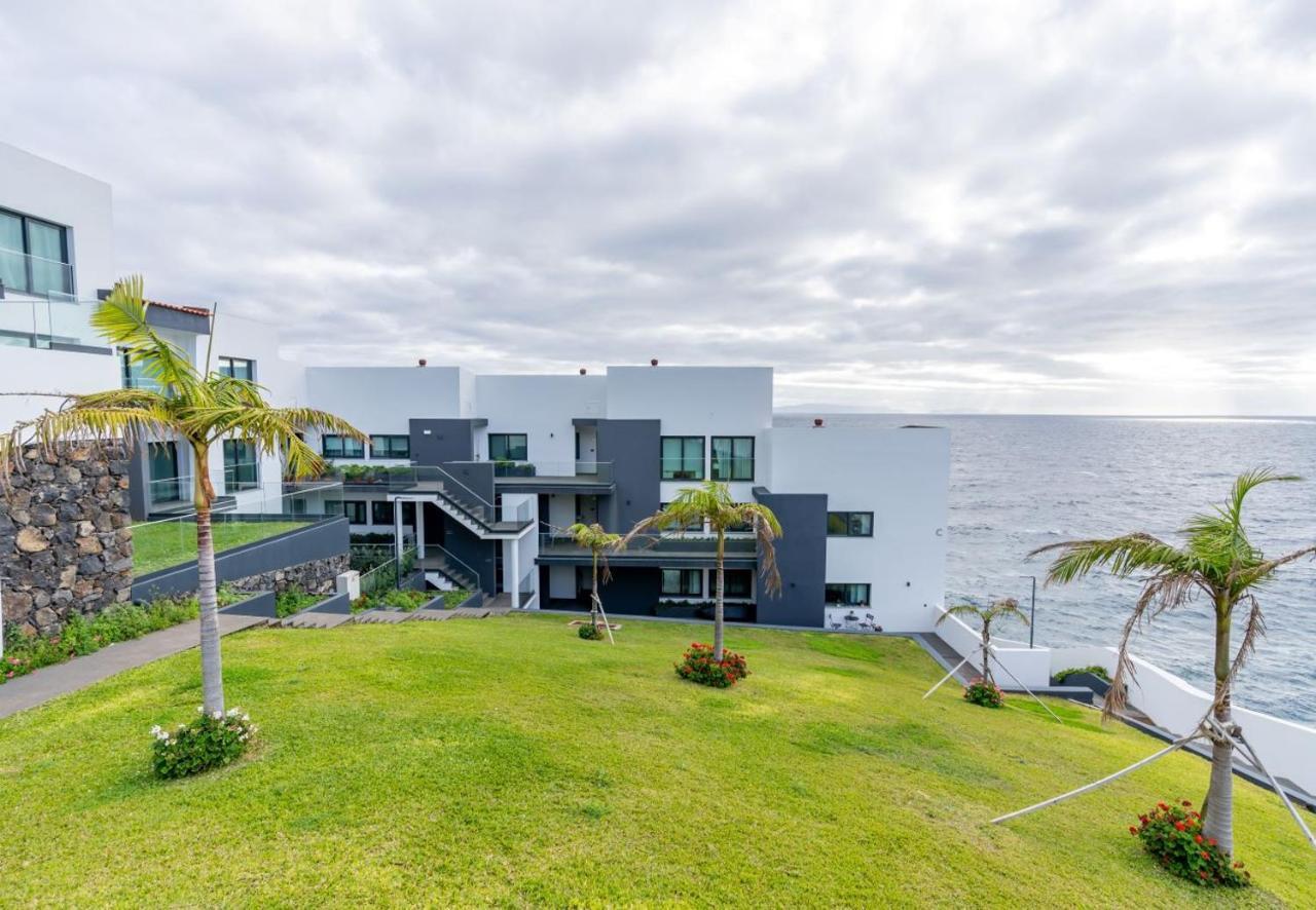 Sea View Balcony By Madeira Sun Travel