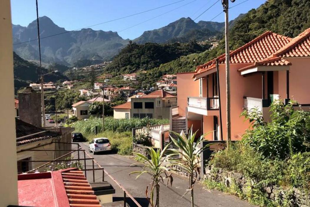 Terra Cha Cottage,feel Home, Casa de férias *