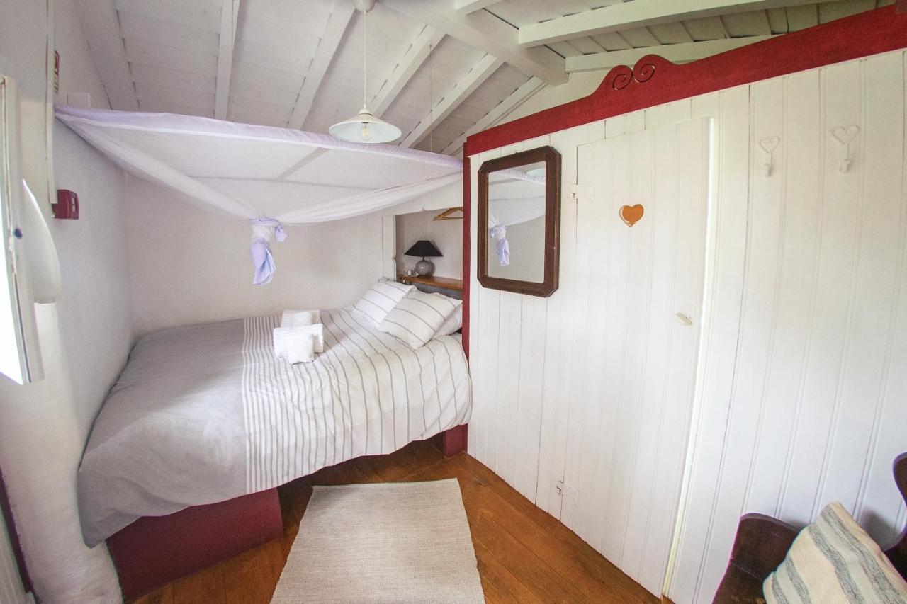 Guest house Casa Paco D'ilhas
