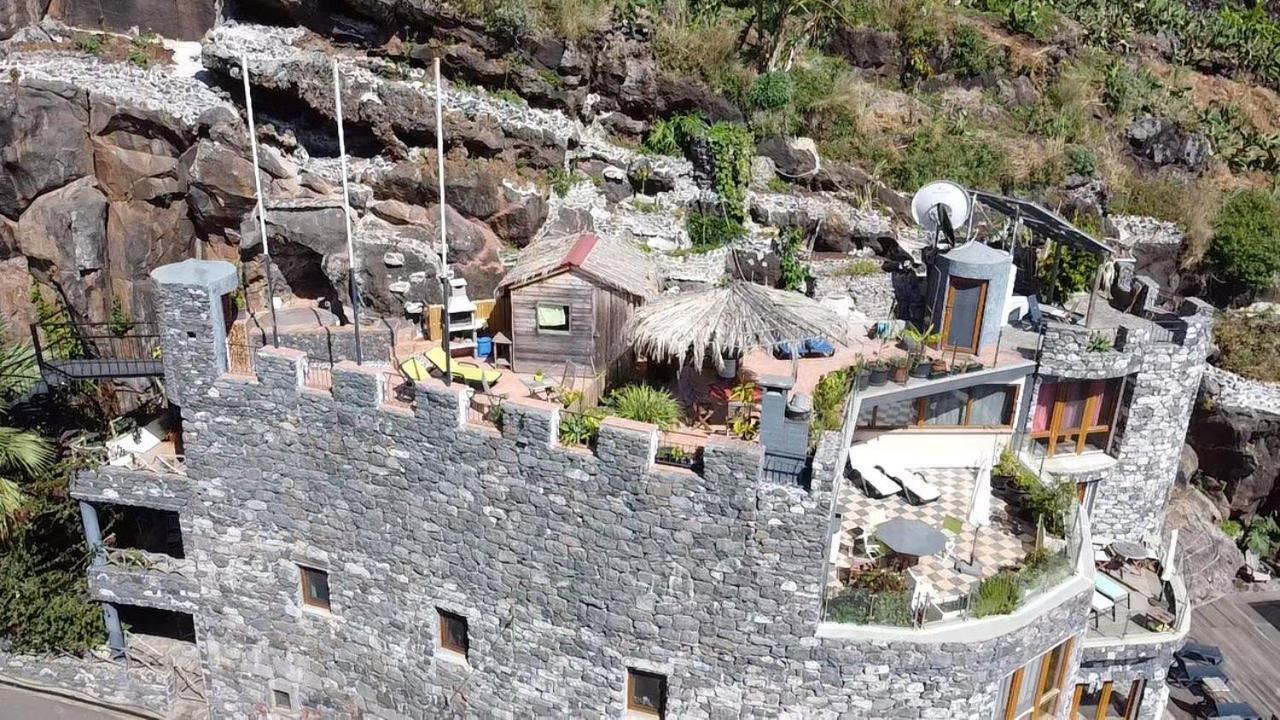 Castelo Do Mar, Madeira Apartment