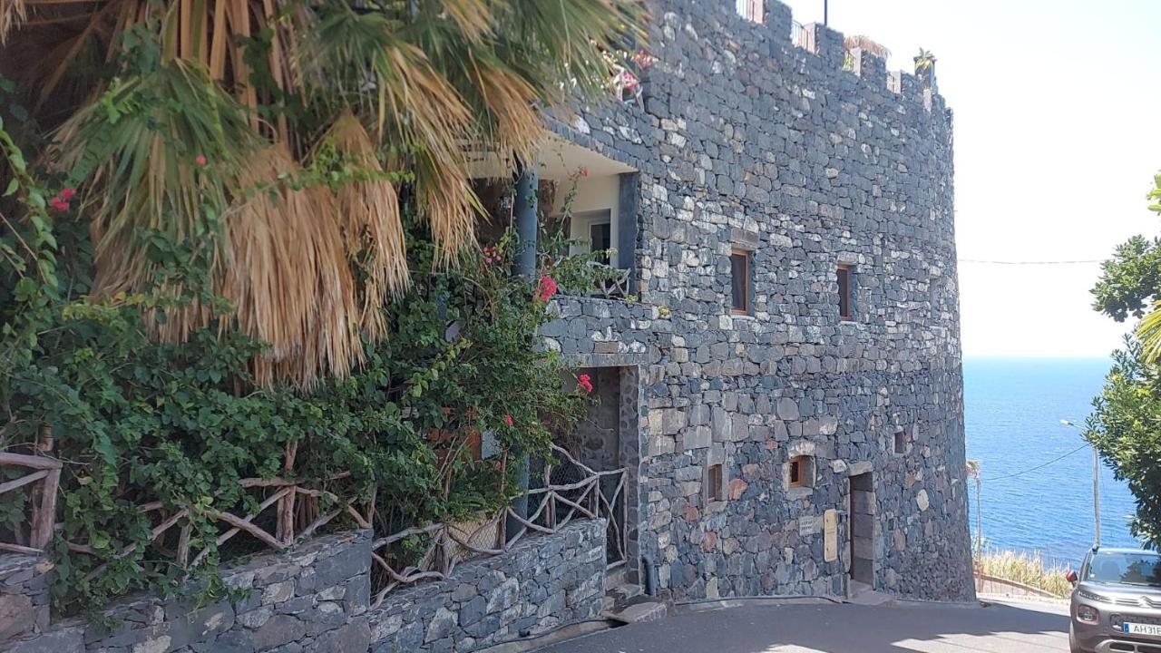 Castelo Do Mar, Madeira