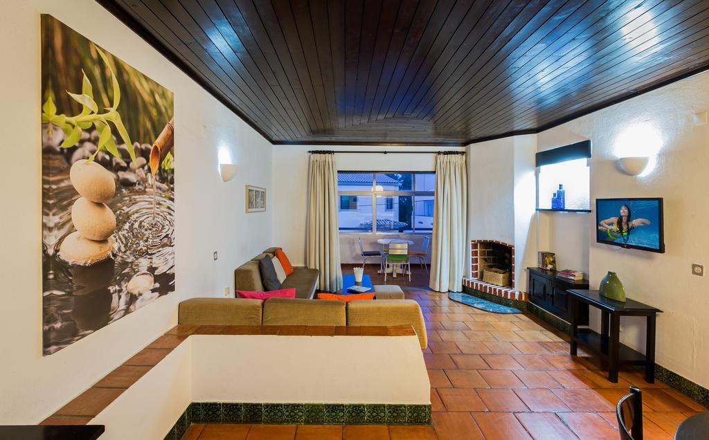 Azul Mar Aparthotel 3*