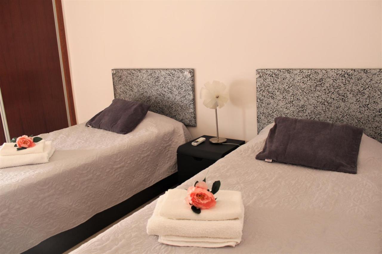 1e Dos Pescadores - Casas & Papeis Apartment