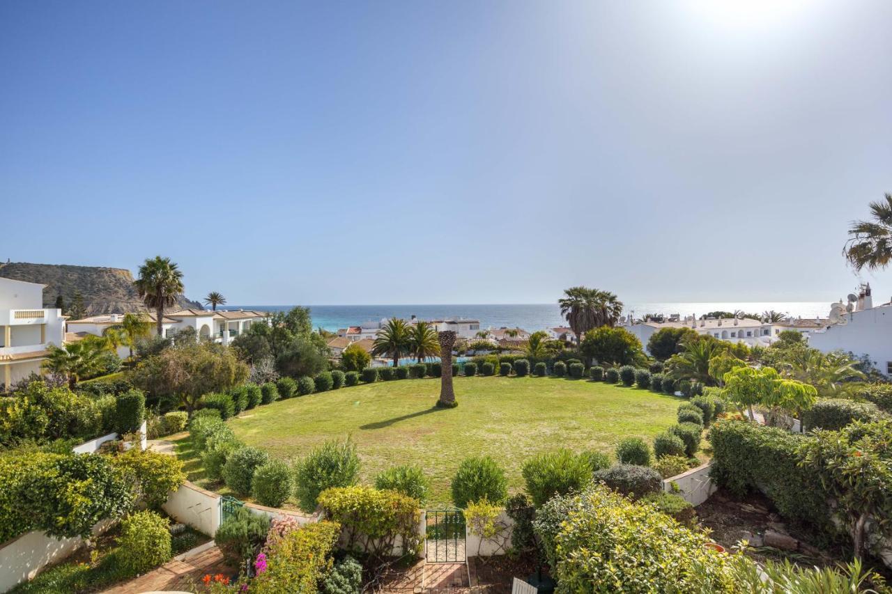 Waterside 3 Bedroom Sea View Apartamento