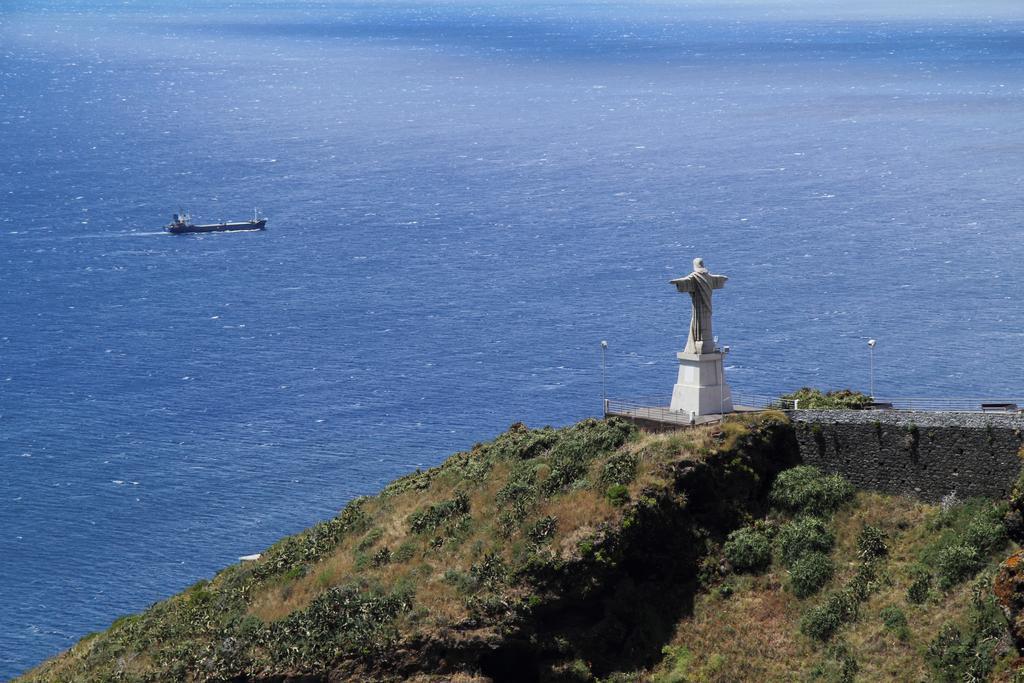 Bay Aparthotel Canico (Madeira)