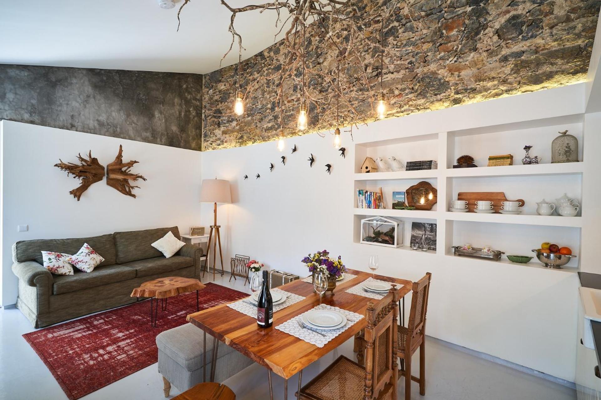 Sparrow Nest Villa *
