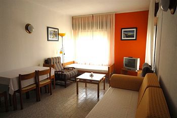 Novorosamar Apartment *