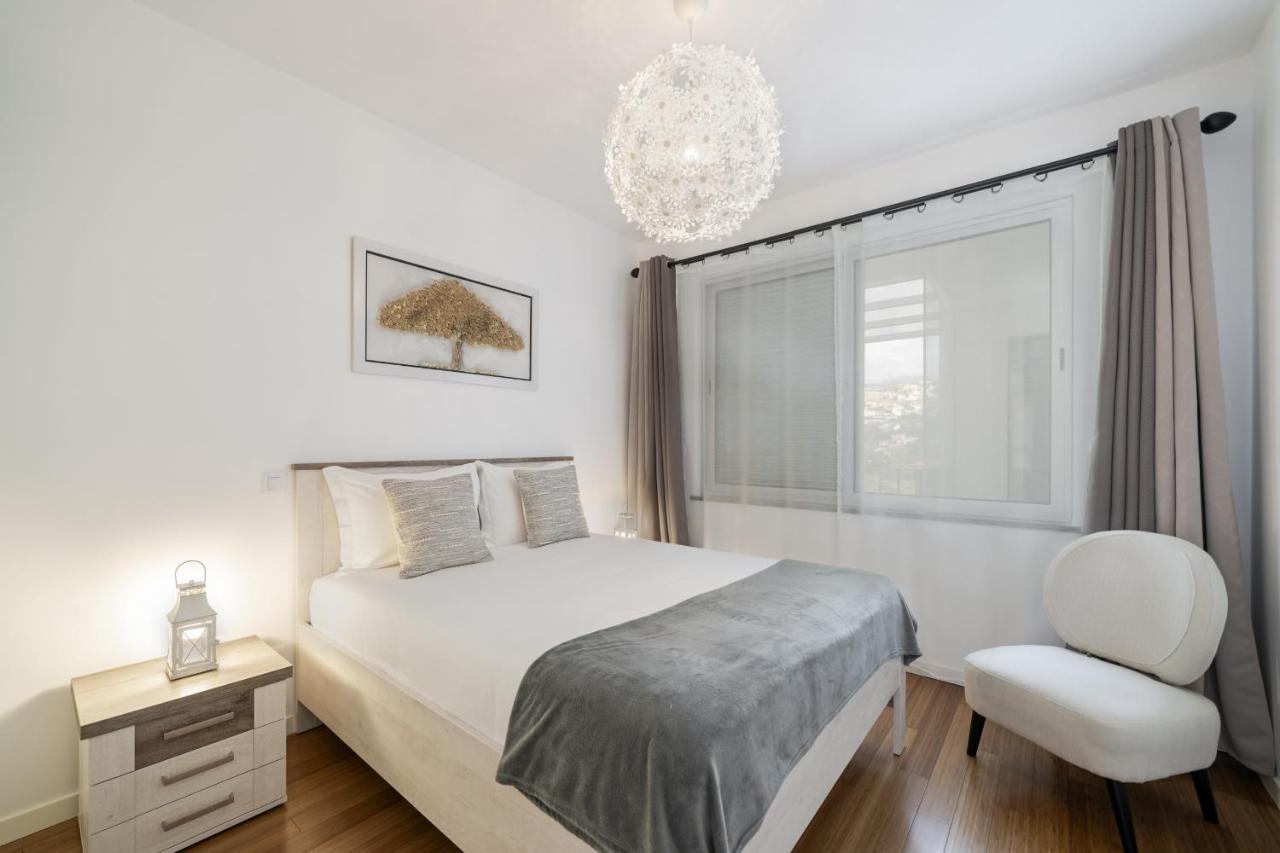 Amparo Delight By Madeira Sun Travel