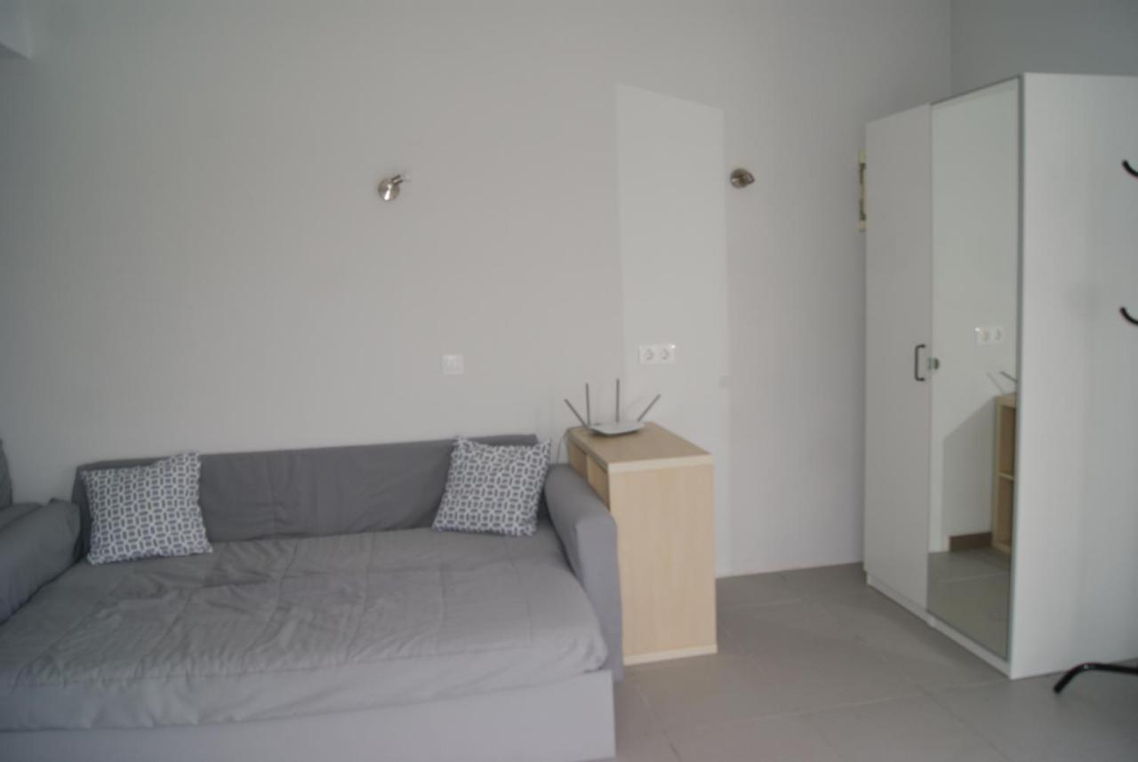 Praia Do Almoxarife Apartment