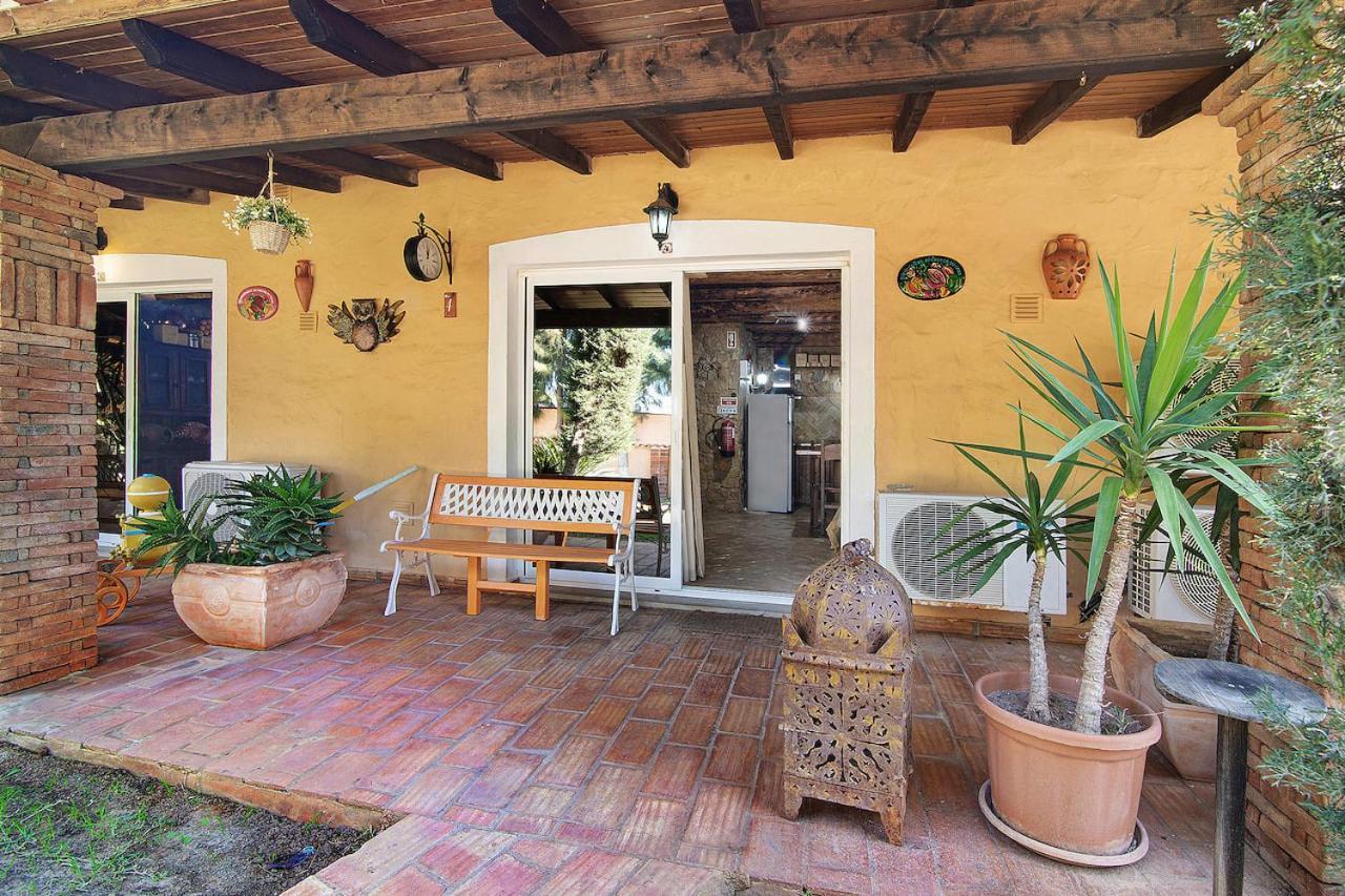 Bora-bora Country house