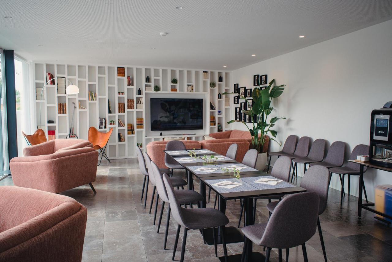 A House In - Adults Only Hotel