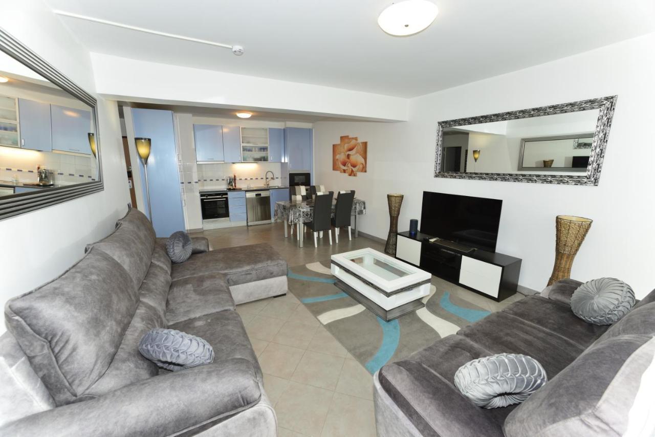 Exclusive Luxury In Oceano Atlantico Complex *