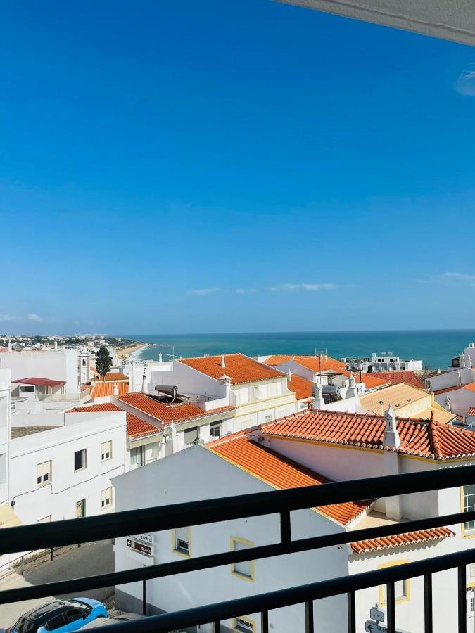Casa Do Canto Acomodação com café da manhã  3*