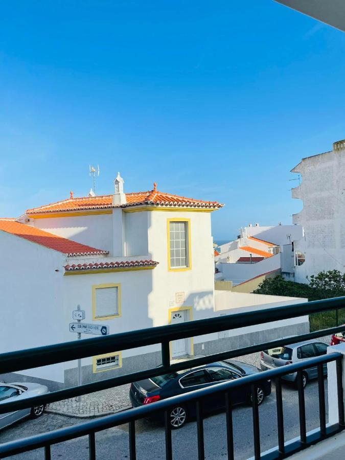 Casa Do Canto Acomodação com café da manhã  3*
