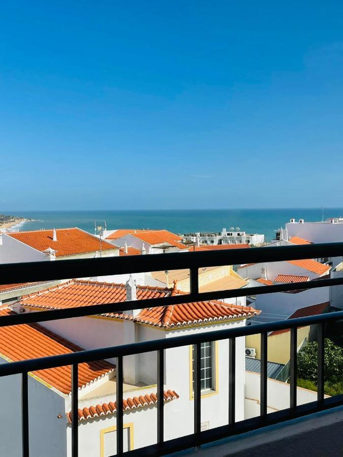 Casa Do Canto Acomodação com café da manhã  3*