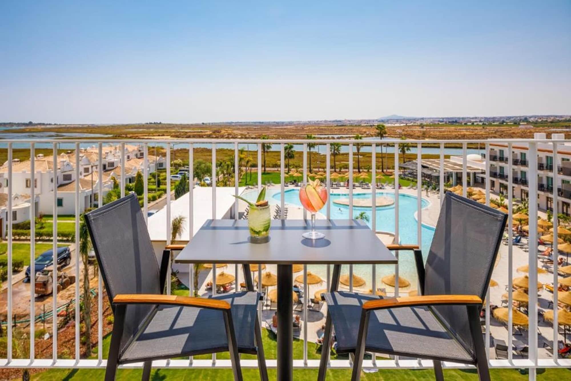 Ap & Nature - Adults Friendly 4*