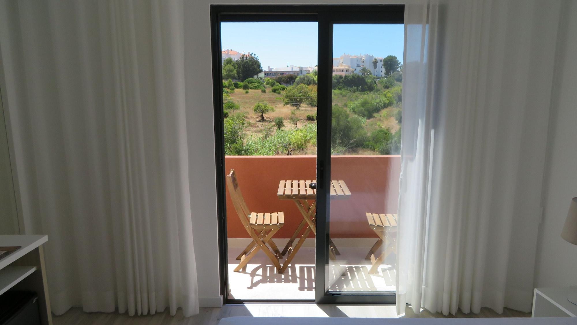 Hotel Alcaide