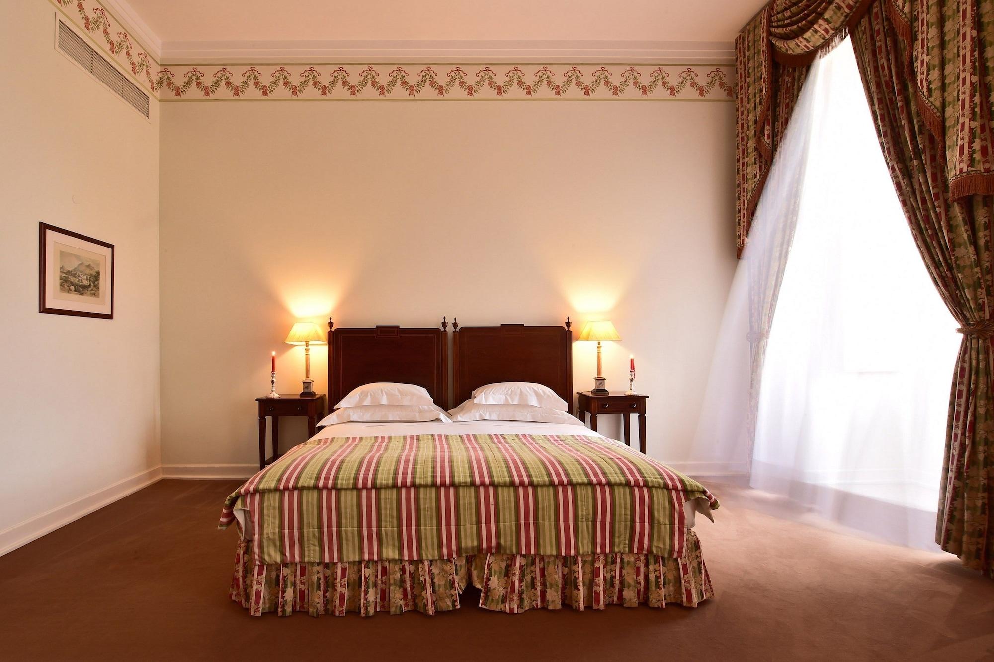Palacio De Hotel 4*