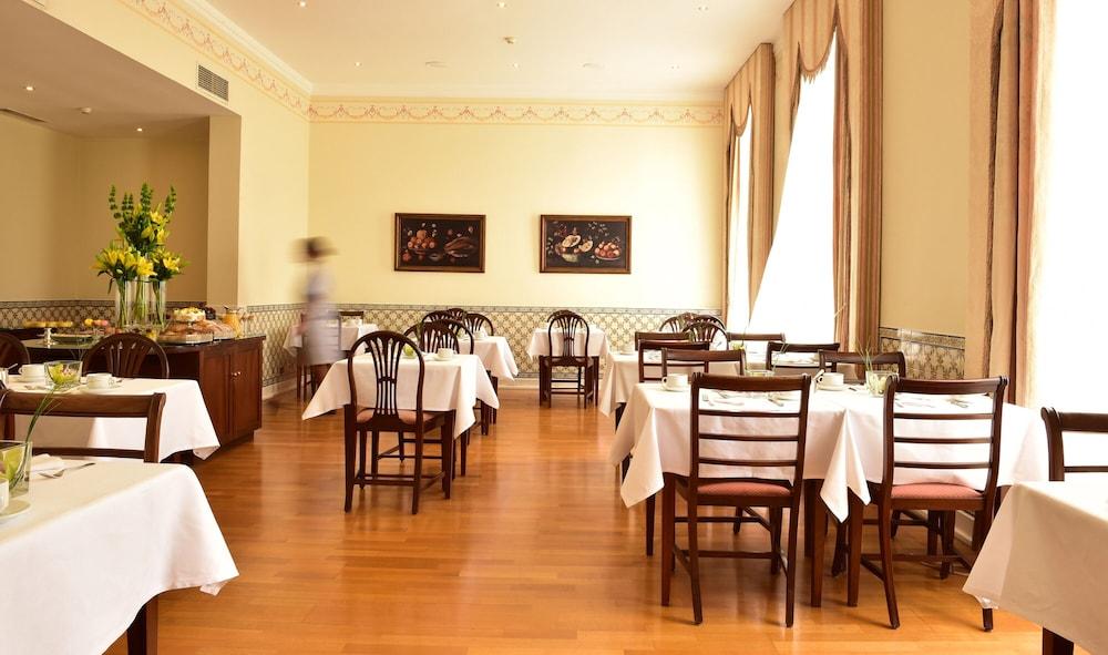 Palacio De Hotel