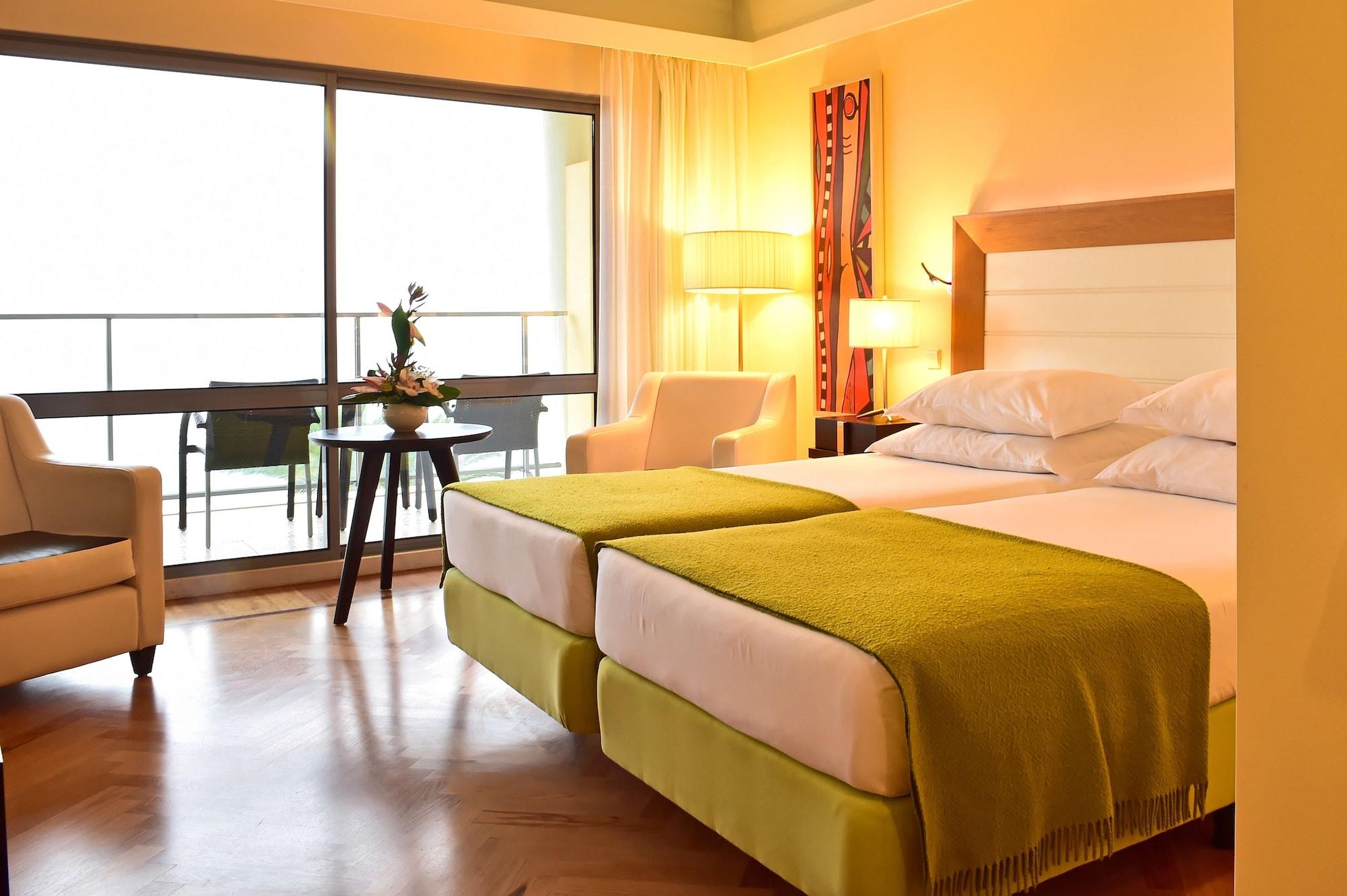 Pestana Promenade Ocean 4*