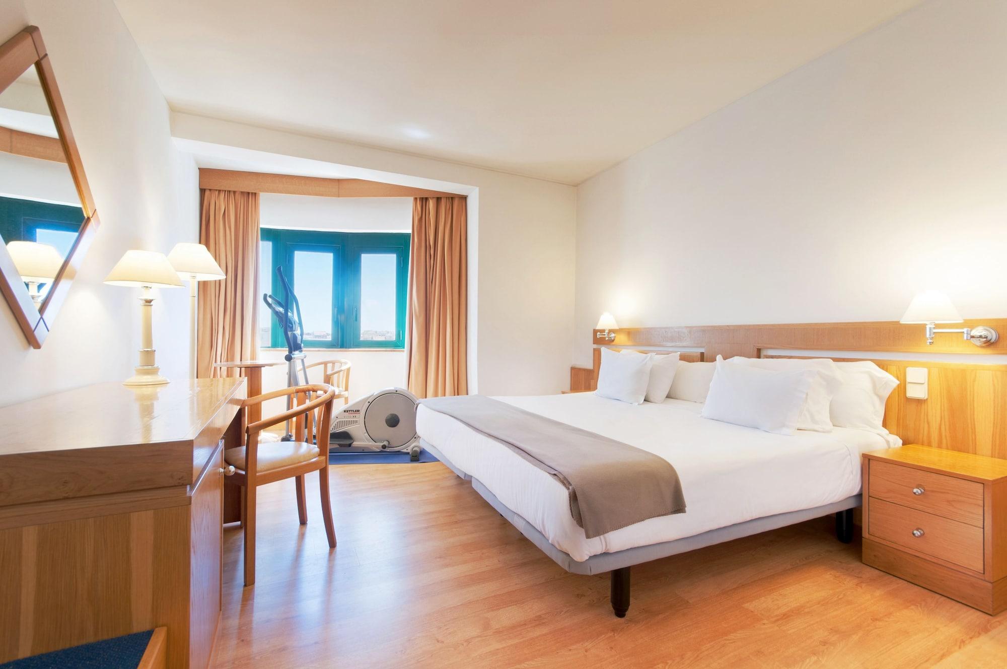 Tryp By Wyndham Parque Hotel