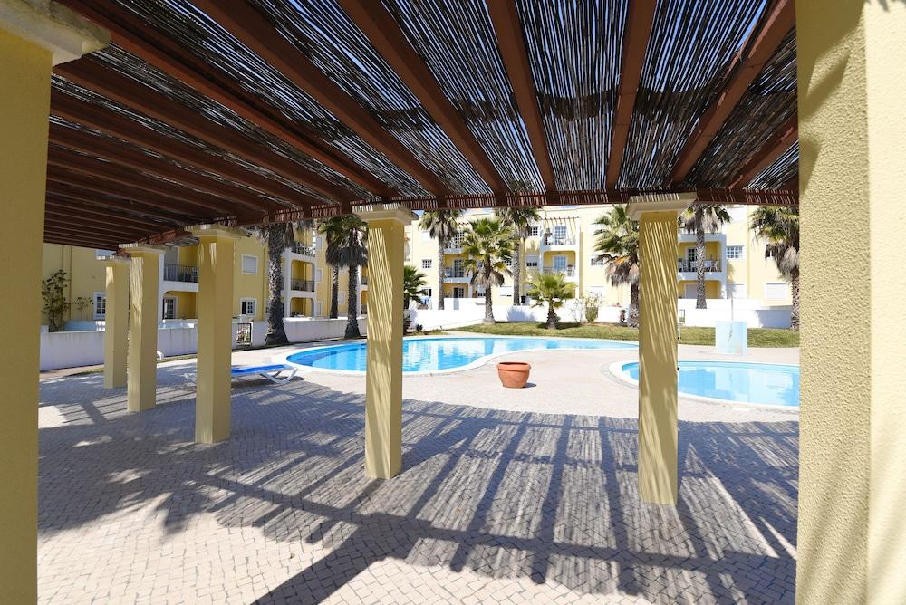Praia Da Lota Apartments Apartment