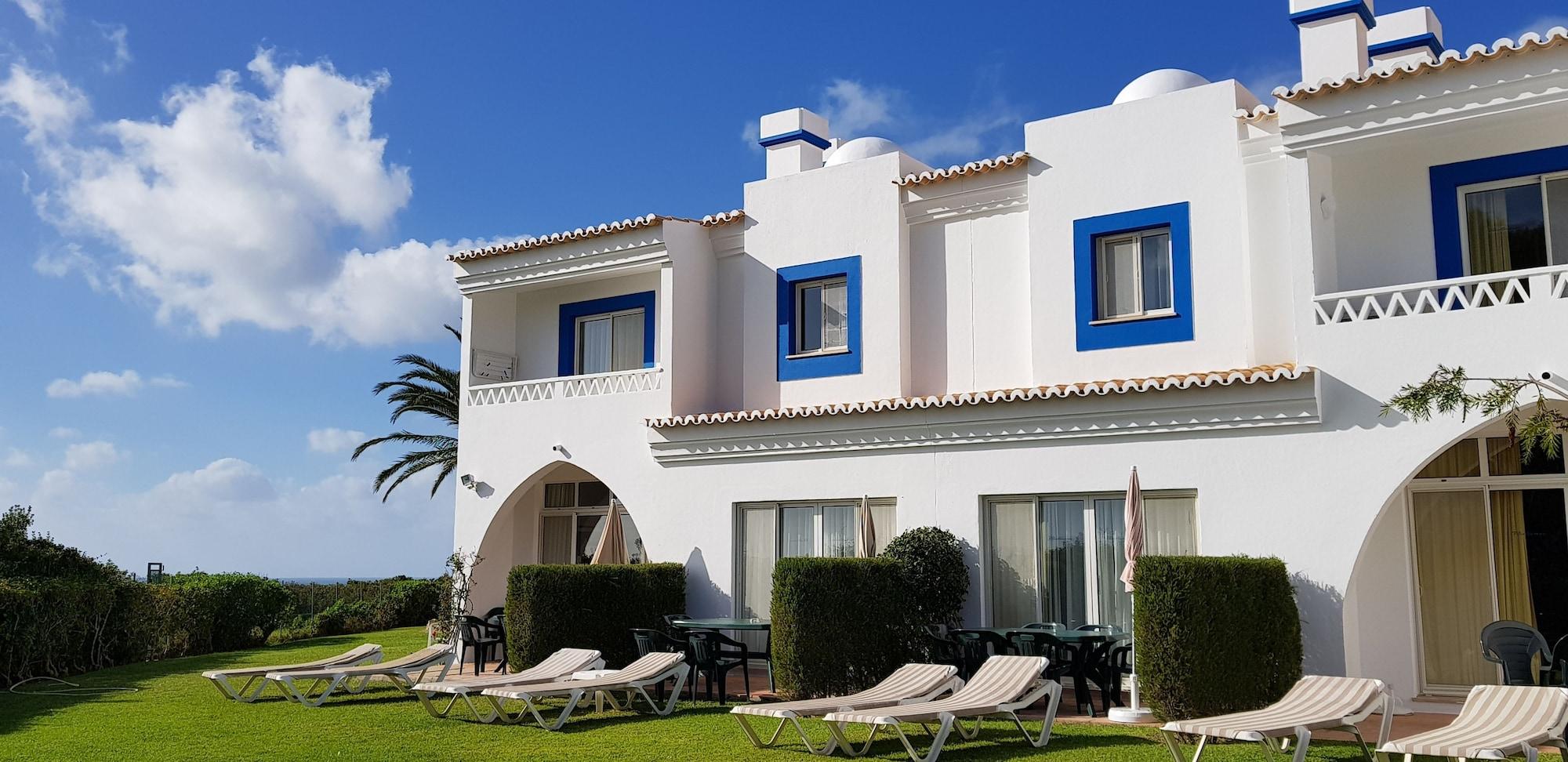 Pestana Palm Gardens Hotel 4*