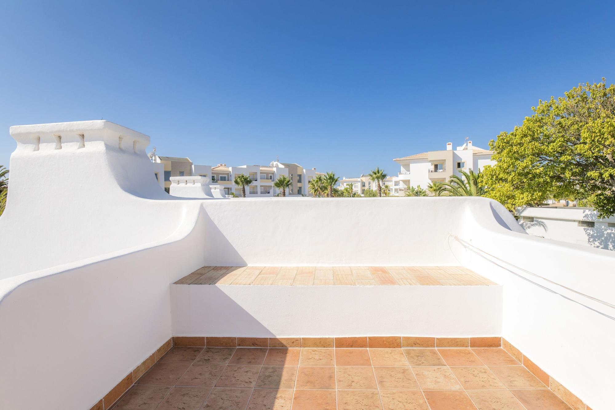 Ancora Park - Sunplace & 4*