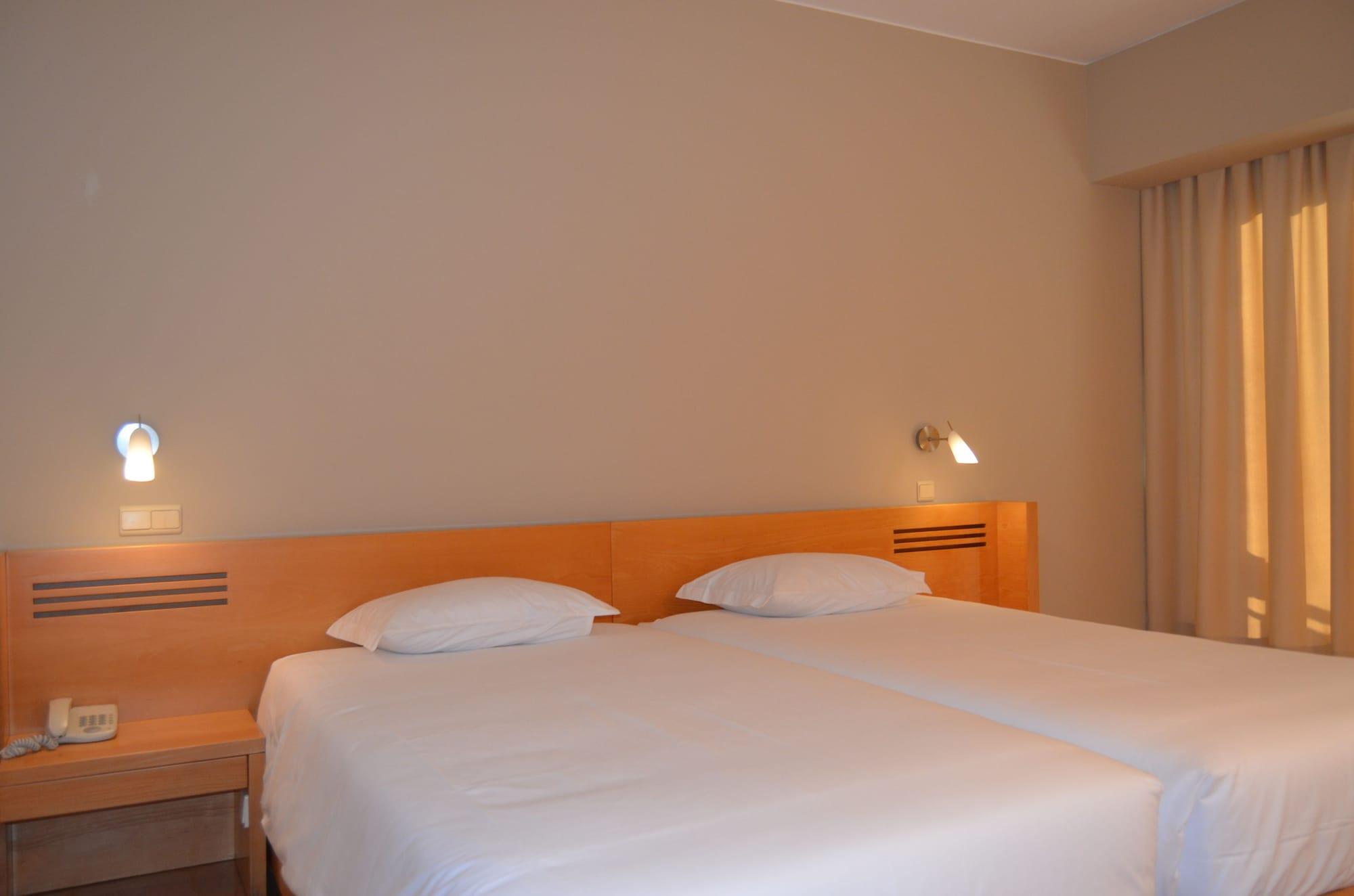 Hotel Madeira Bright Star By Petit 4*