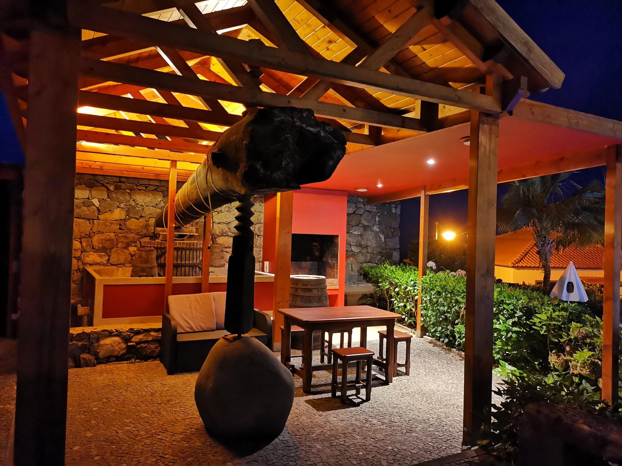 Casa Da Capelinha 3*