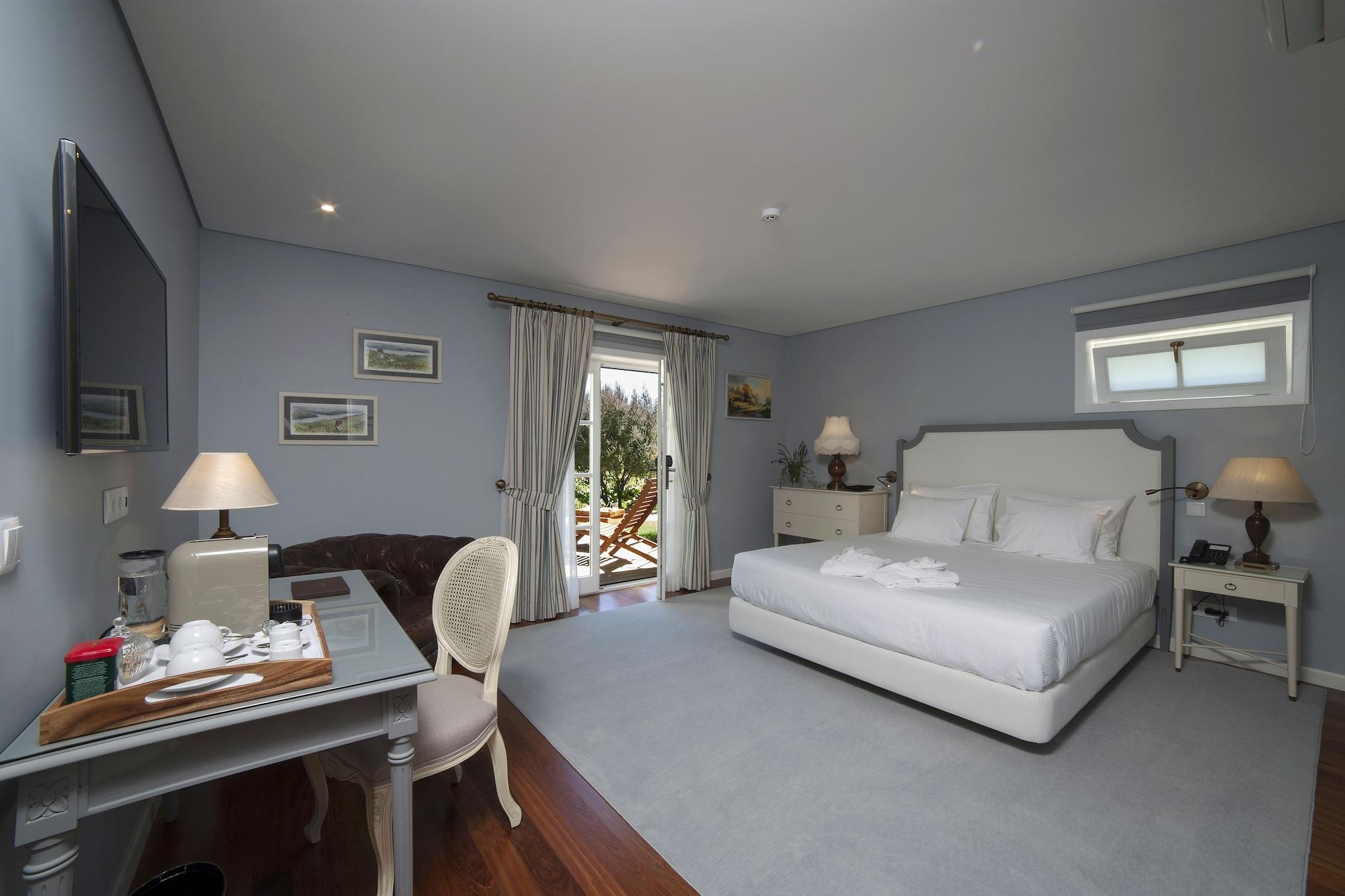 Rinoterra Minho Hotel 4*