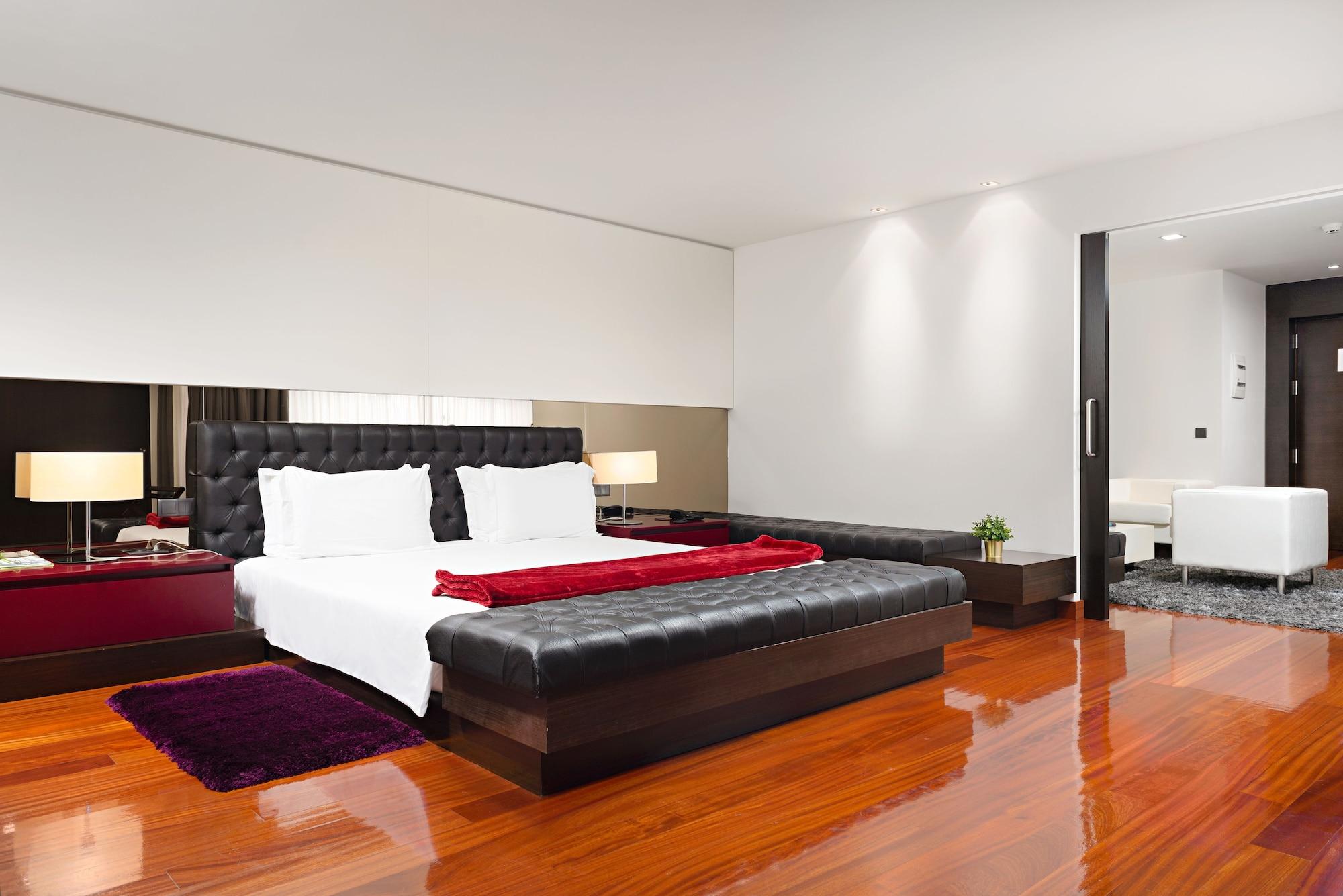 Hotel Dos Zimbros 4*
