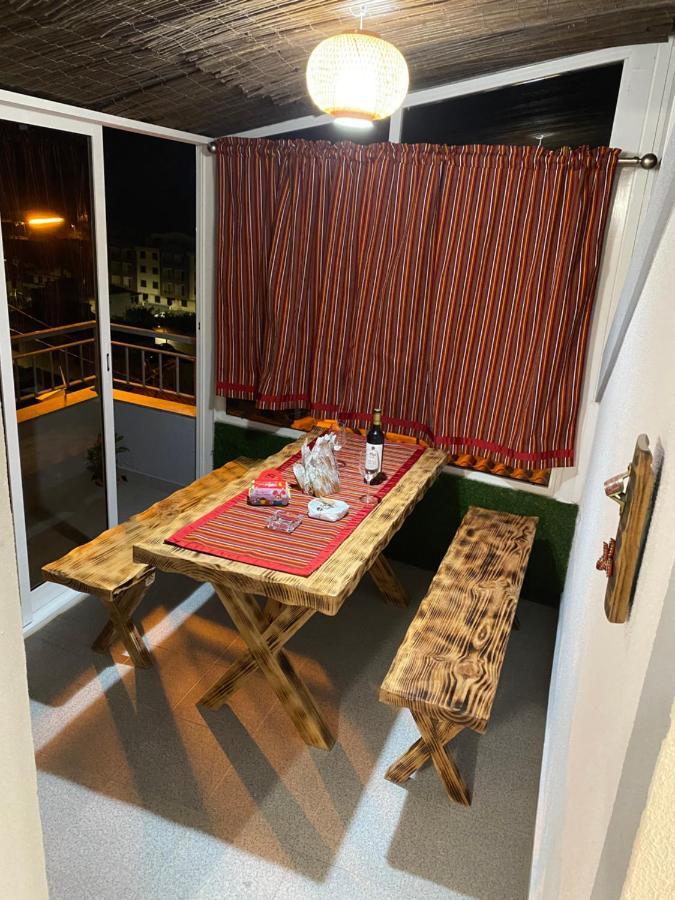 Lovely Newly Refurbished, 1 Bedroom Floor With Sea Views, Fast Wi-fi Cable Tv And Netflix Appartement *