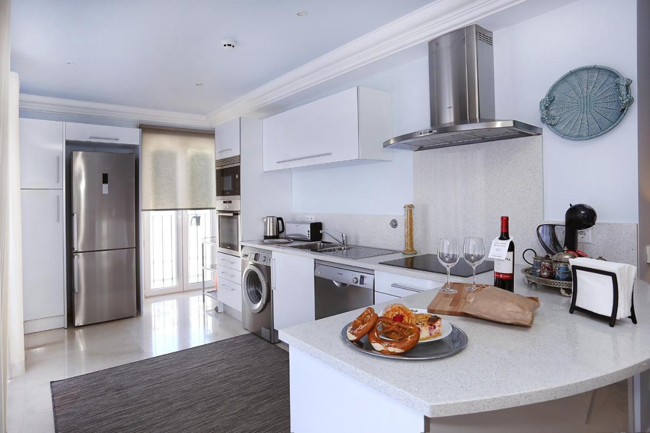 Henri's - Pateo De Santo Antonio Apartment Lagos