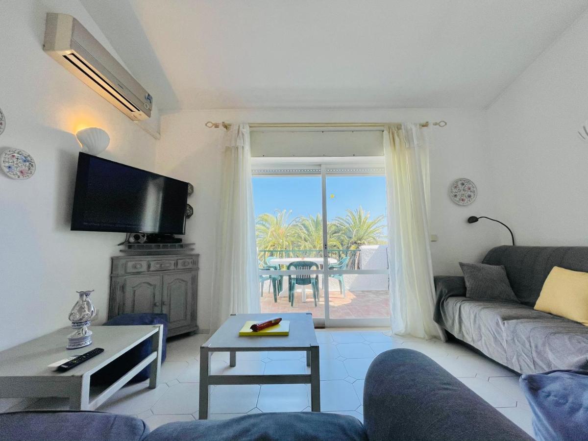 Apartment 38, Gaivota *
