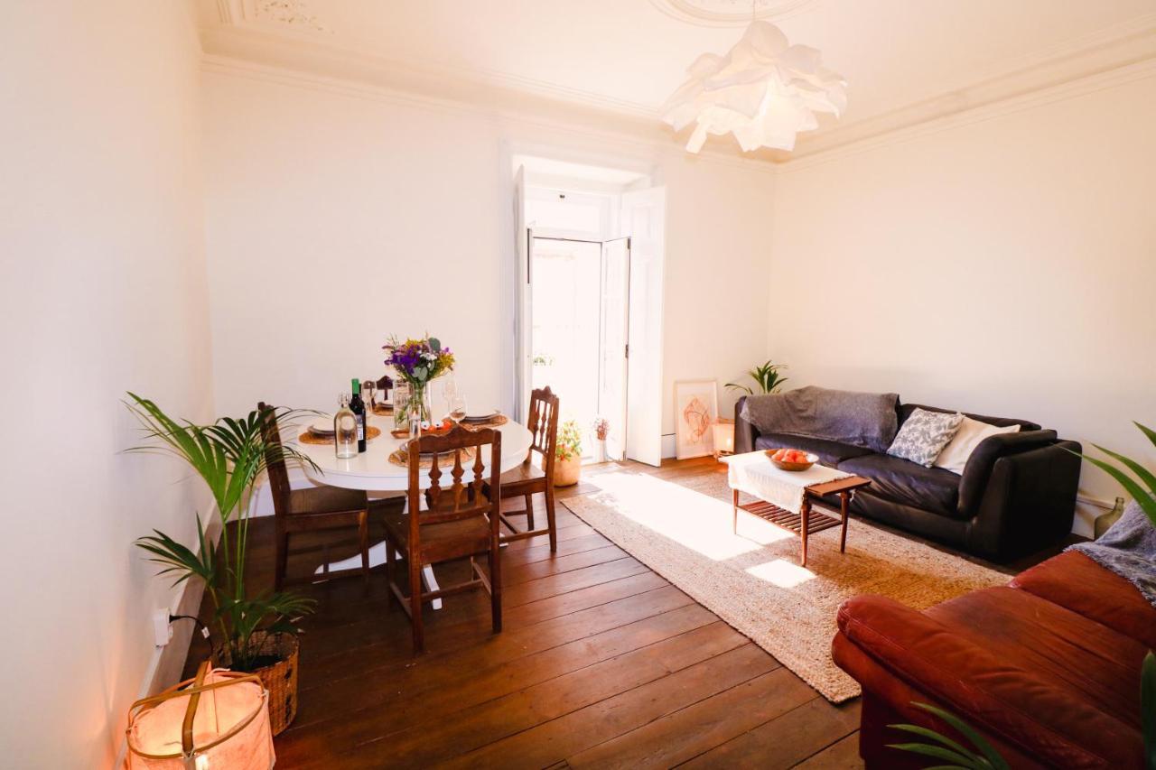 Apartment Santa Rita - Stunning Apt. Next To The Sea Estoril