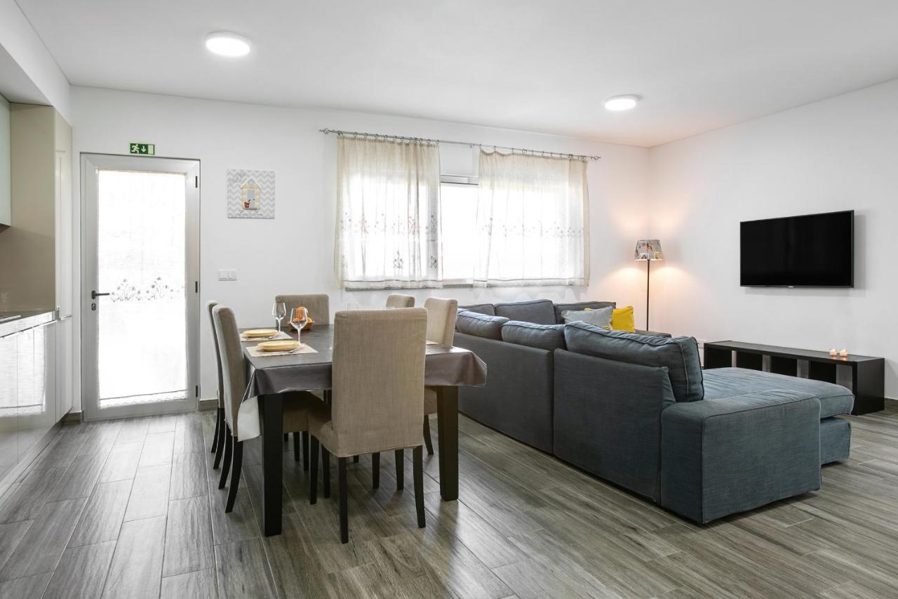 Just Sea Apartment *