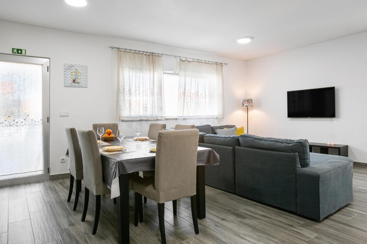 Apartment Just Sea