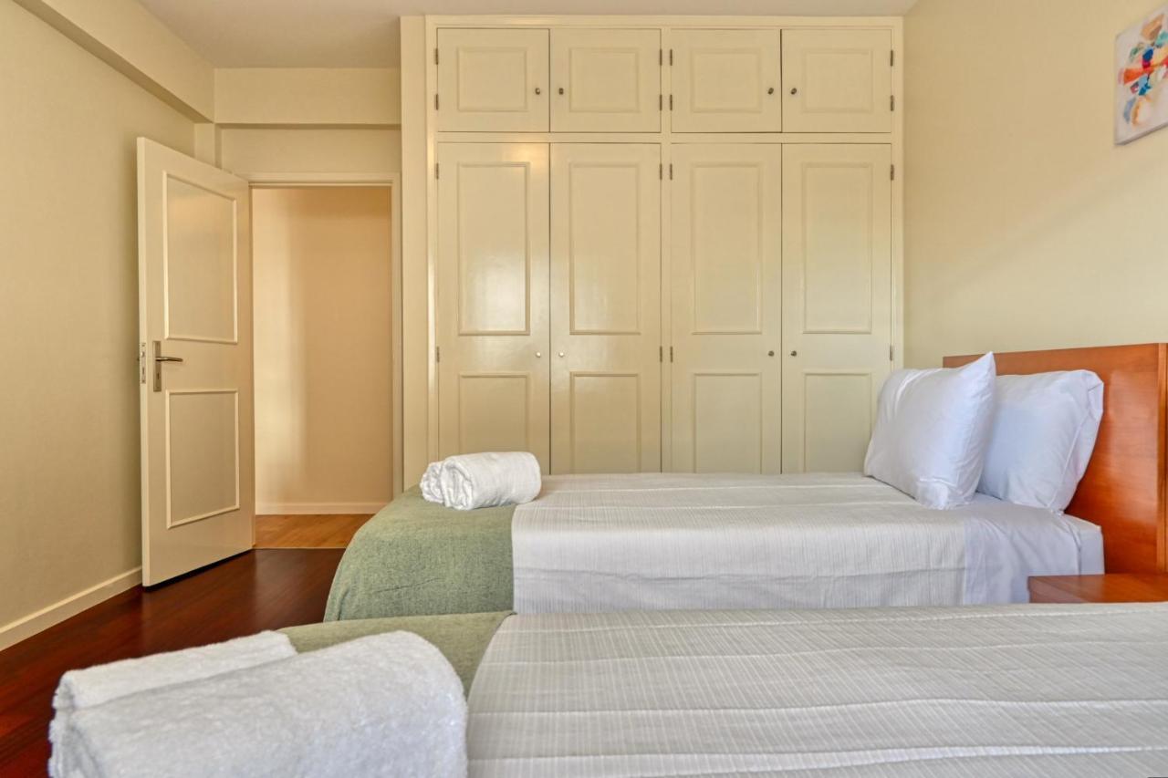 Apartment Nidia's Place, A In Madeira Machico (Madeira)
