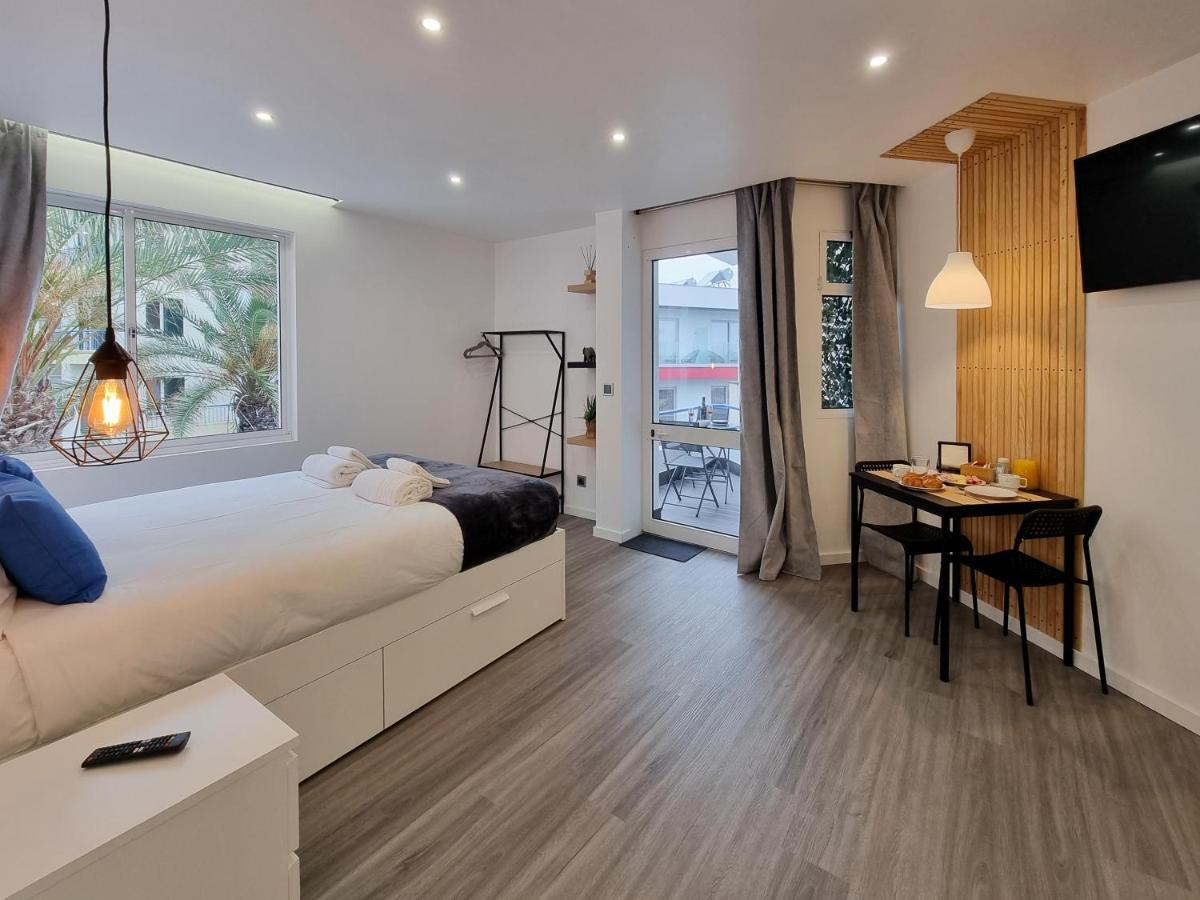 The Jolie - By The Ocean Apartment *