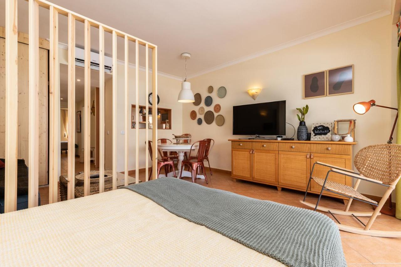 Apartment & Loft. *